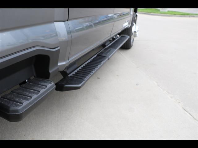 2025 Ford F-350 Super Duty XLT