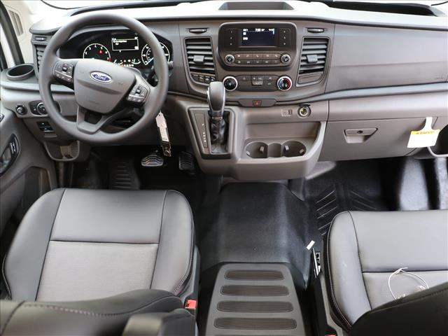 2025 Ford Transit Base