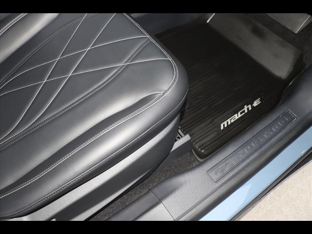 2023 Ford Mustang Mach-E California Route 1