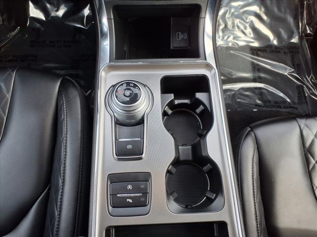 2023 Ford Edge Titanium