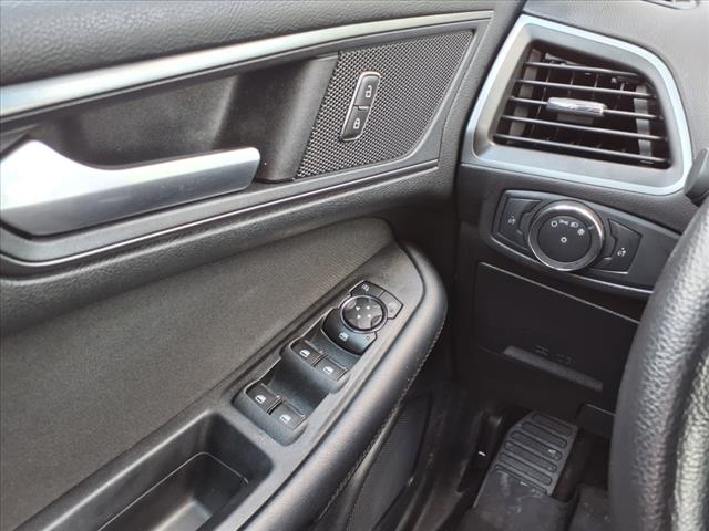 2018 Ford Edge SE