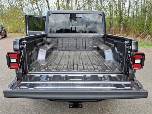 2025 Jeep Gladiator Willys