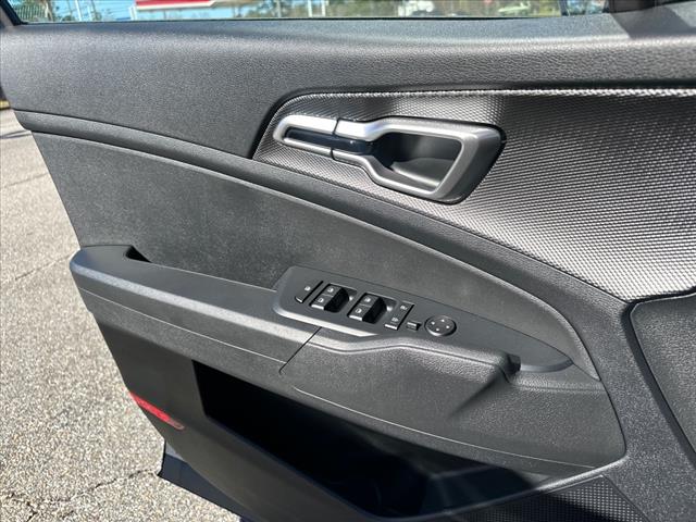2025 Kia Sportage Hybrid LX