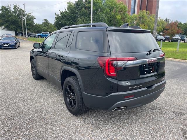 2022 GMC Acadia AT4