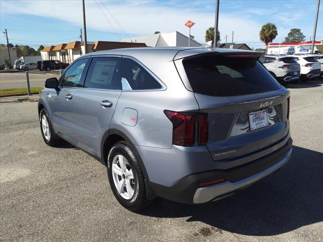 2025 Kia Sorento LX