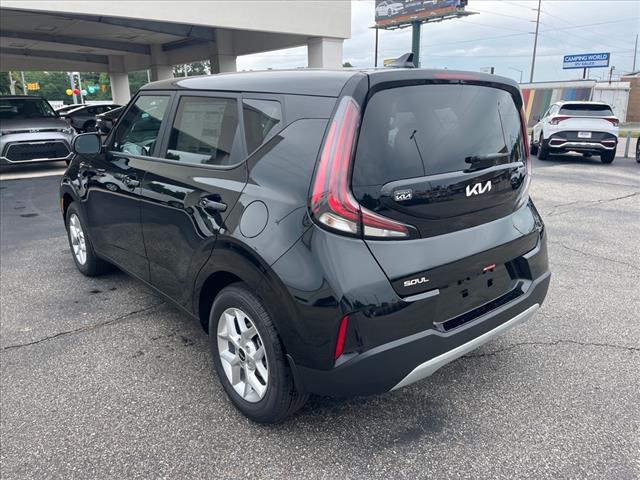 2025 Kia Soul LX