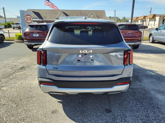 2025 Kia Sorento LX
