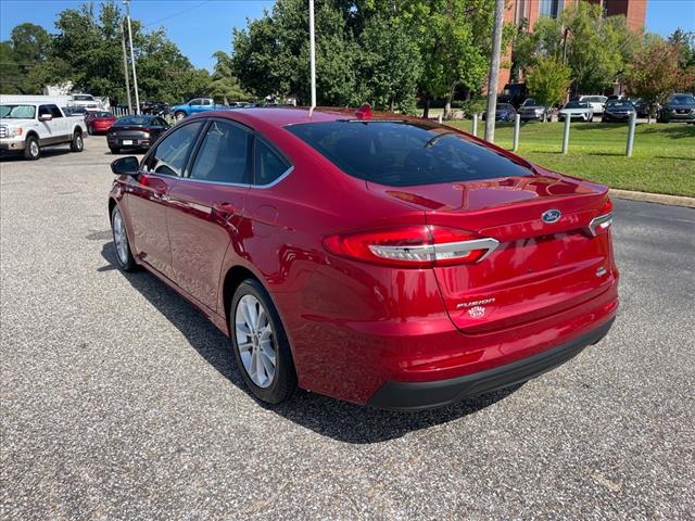 2020 Ford Fusion SE
