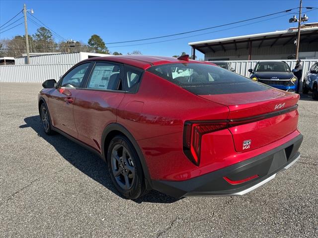 2025 Kia K4 LXS