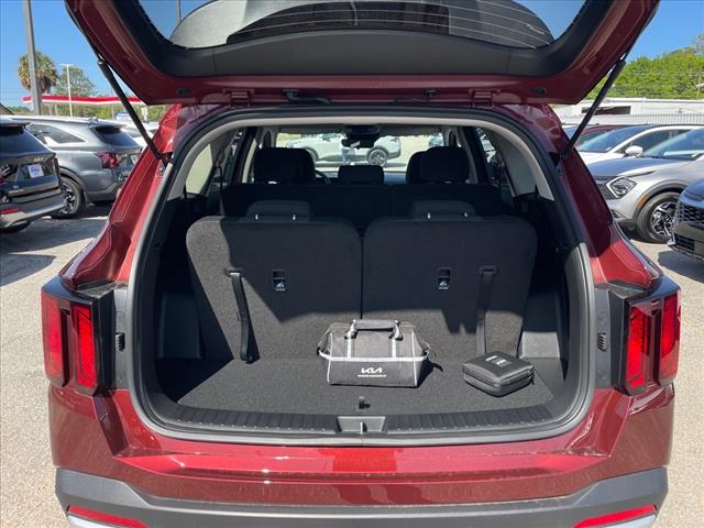 2025 Kia Sorento LX