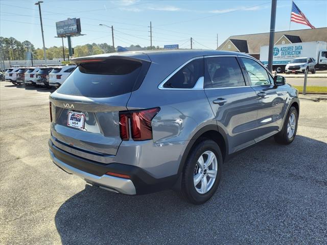 2025 Kia Sorento LX