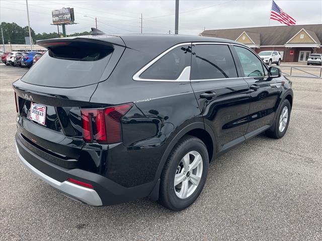 2025 Kia Sorento LX