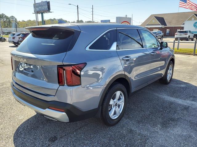 2025 Kia Sorento LX