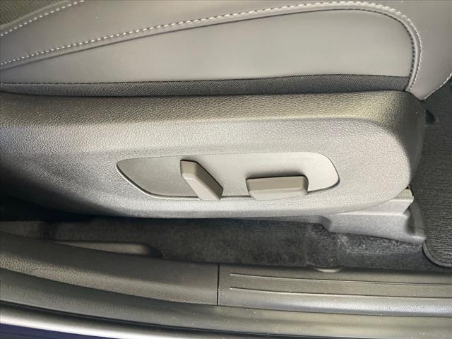 2025 Kia Carnival EX