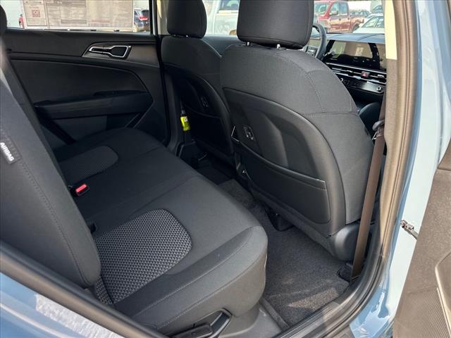 2026 Kia Sportage Hybrid S