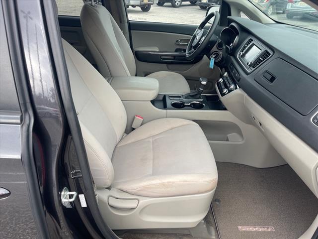 2021 Kia Sedona LX