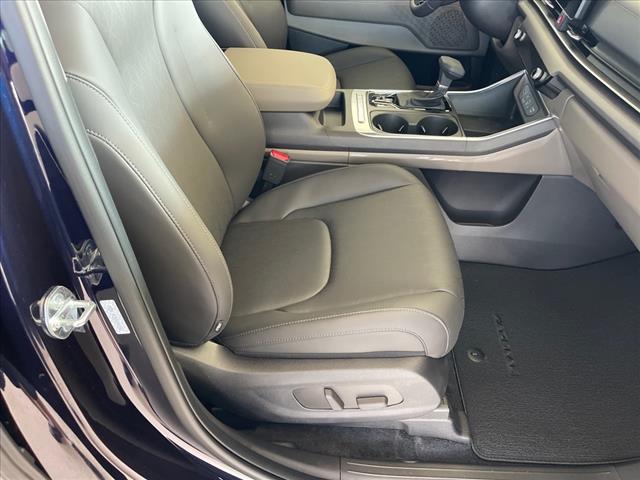 2025 Kia Carnival EX