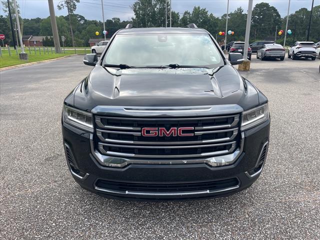 2022 GMC Acadia AT4