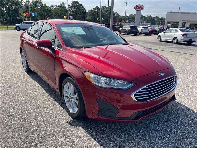 2020 Ford Fusion SE