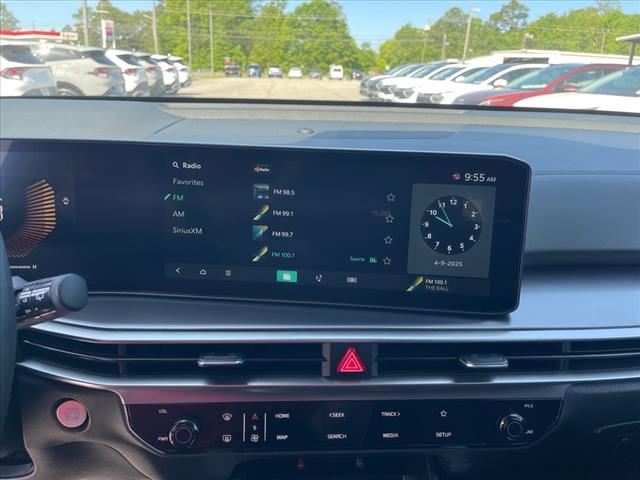 2025 Kia Sorento LX