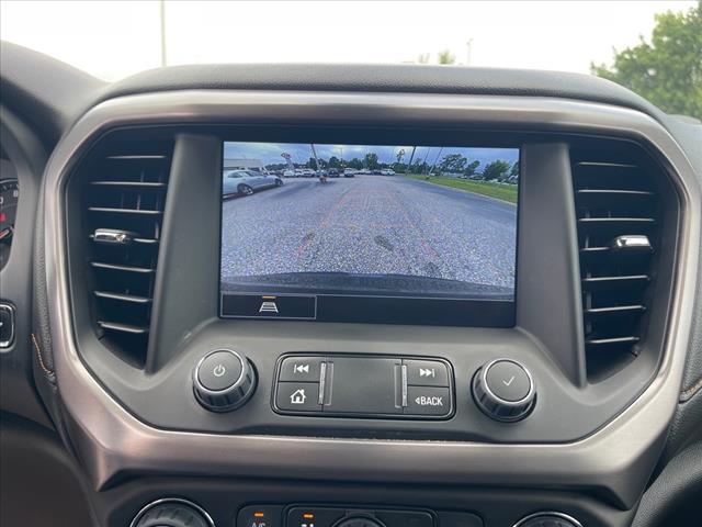 2022 GMC Acadia AT4