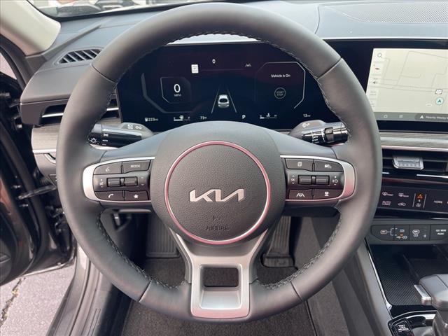 2025 Kia K5 EX