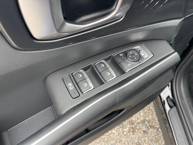 2025 Kia Sorento LX