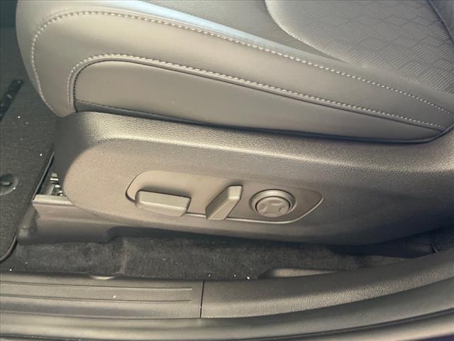 2025 Kia Carnival EX