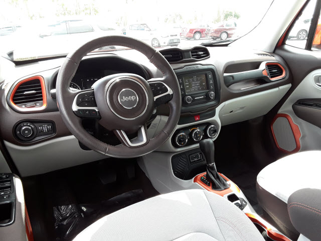 2016 Jeep Renegade Latitude - Photo 10
