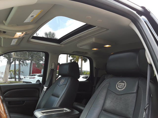 2014 Cadillac Escalade Platinum - Photo 12