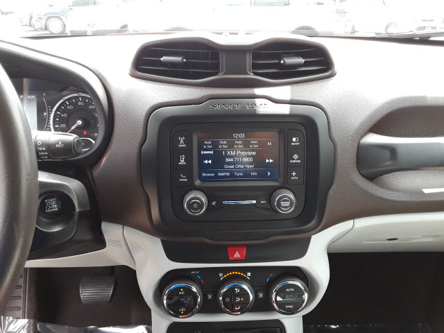 2016 Jeep Renegade Latitude - Photo 13