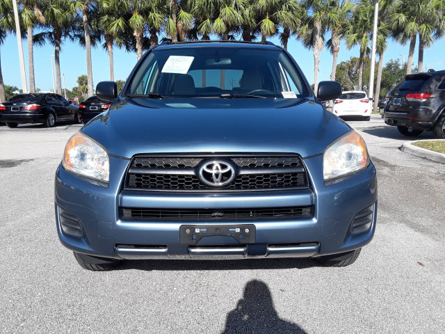 2010 Toyota RAV4 Base - Photo 2