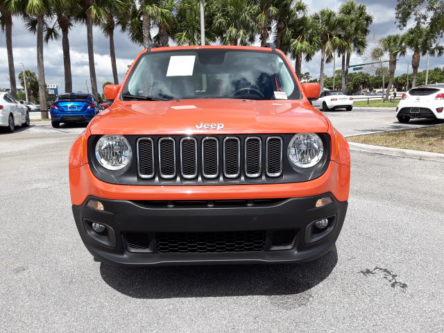 2016 Jeep Renegade Latitude - Photo 2