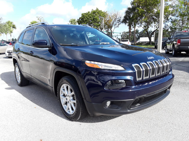 2015 Jeep Cherokee Latitude - Photo 3