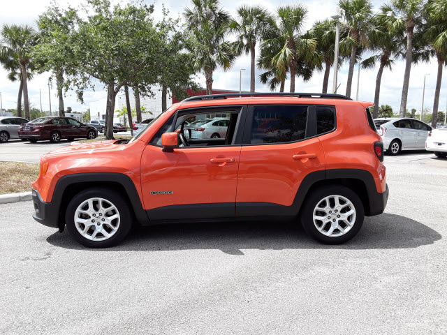 2016 Jeep Renegade Latitude - Photo 5