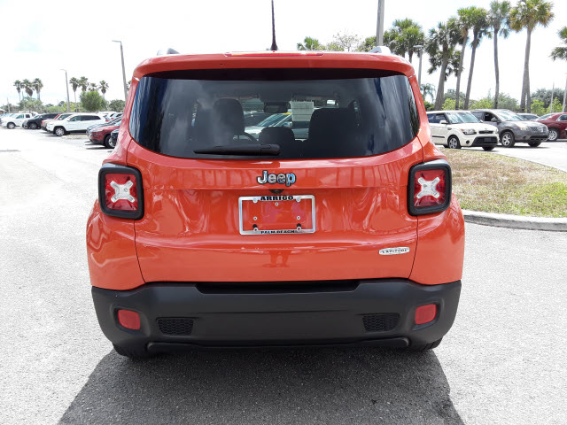2016 Jeep Renegade Latitude - Photo 8
