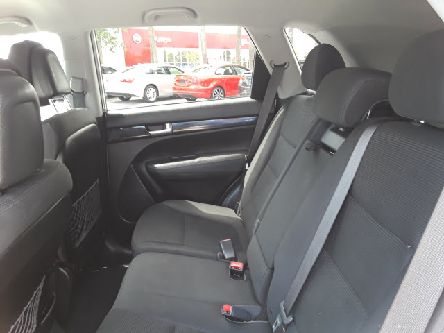 2014 Kia Sorento LX - Photo 9