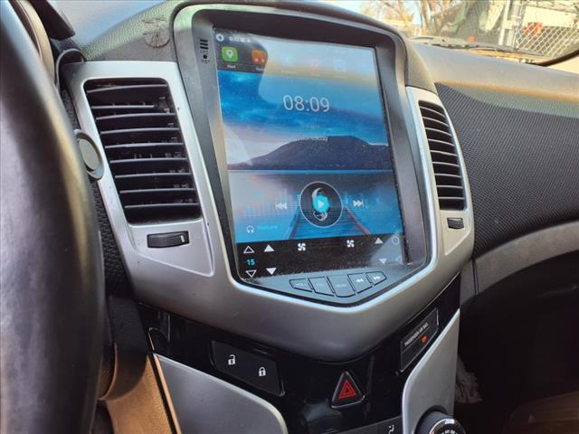 2011 Chevrolet Cruze LT