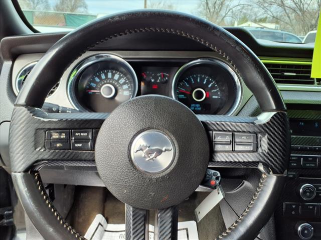 2014 Ford Mustang V6
