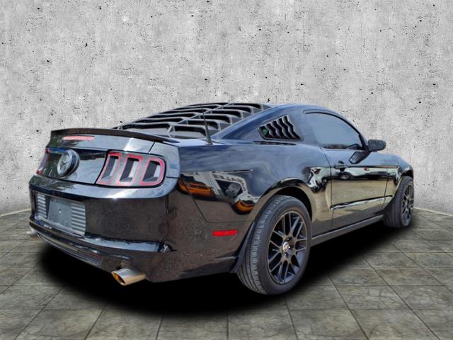 2014 Ford Mustang V6