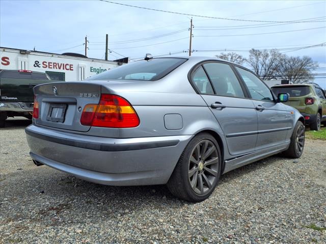 2004 BMW 3 Series 325xi