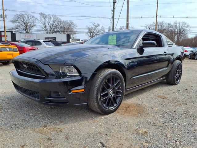 2014 Ford Mustang V6