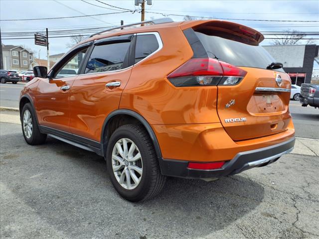 2018 Nissan Rogue SV