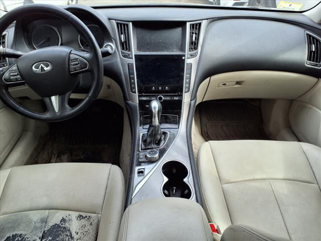 2015 INFINITI Q50 Premium