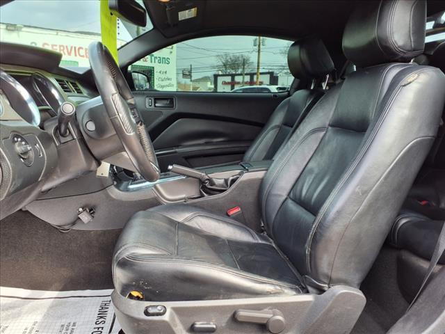 2014 Ford Mustang V6