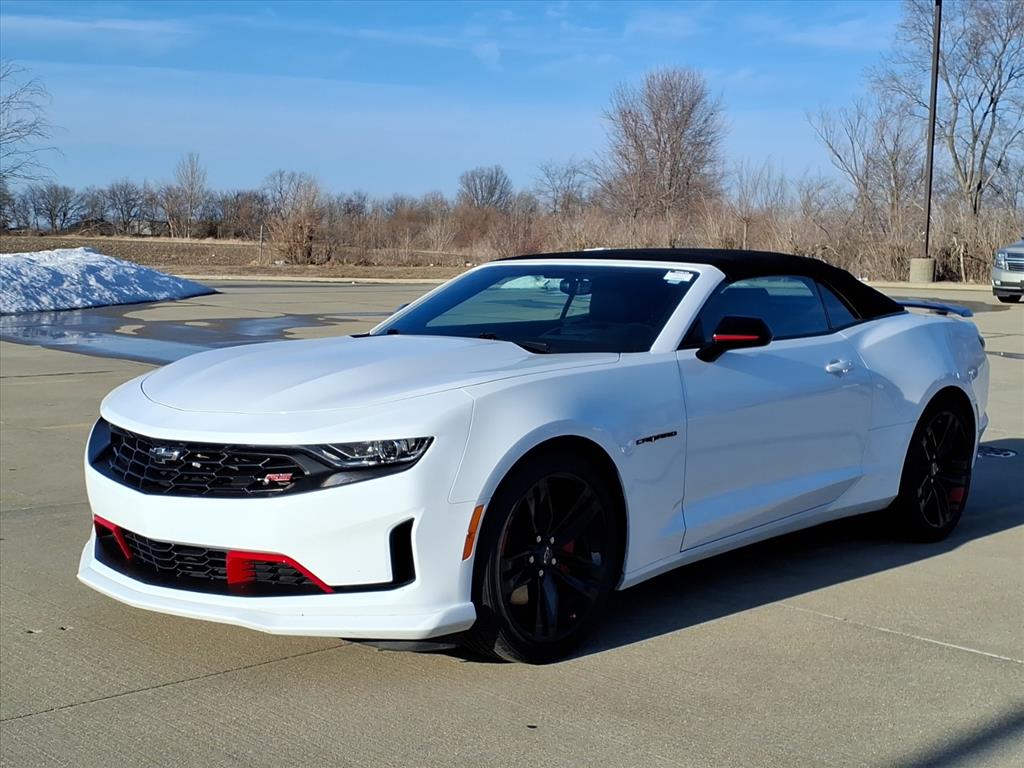 2023 Chevrolet Camaro 2LT Convertible RWD