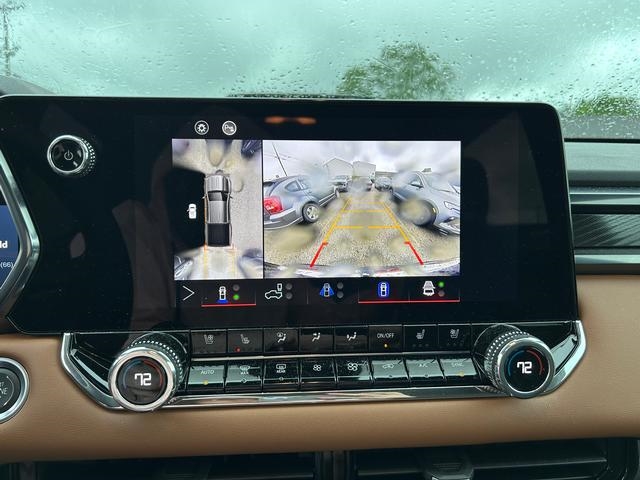 2025 GMC Canyon AT4