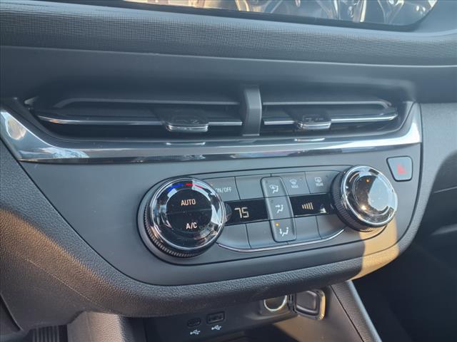 2025 Buick Envista Preferred