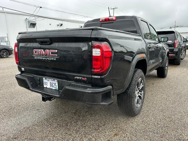 2025 GMC Canyon AT4