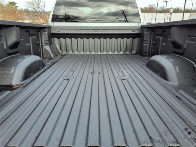 2025 GMC Sierra 2500HD Pro